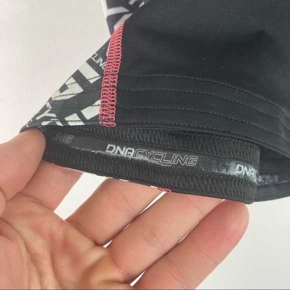 Dna Cycling Shorts Size Medium - Picture 7 of 7